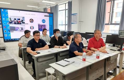 以评促教强师能,教学相长启新程